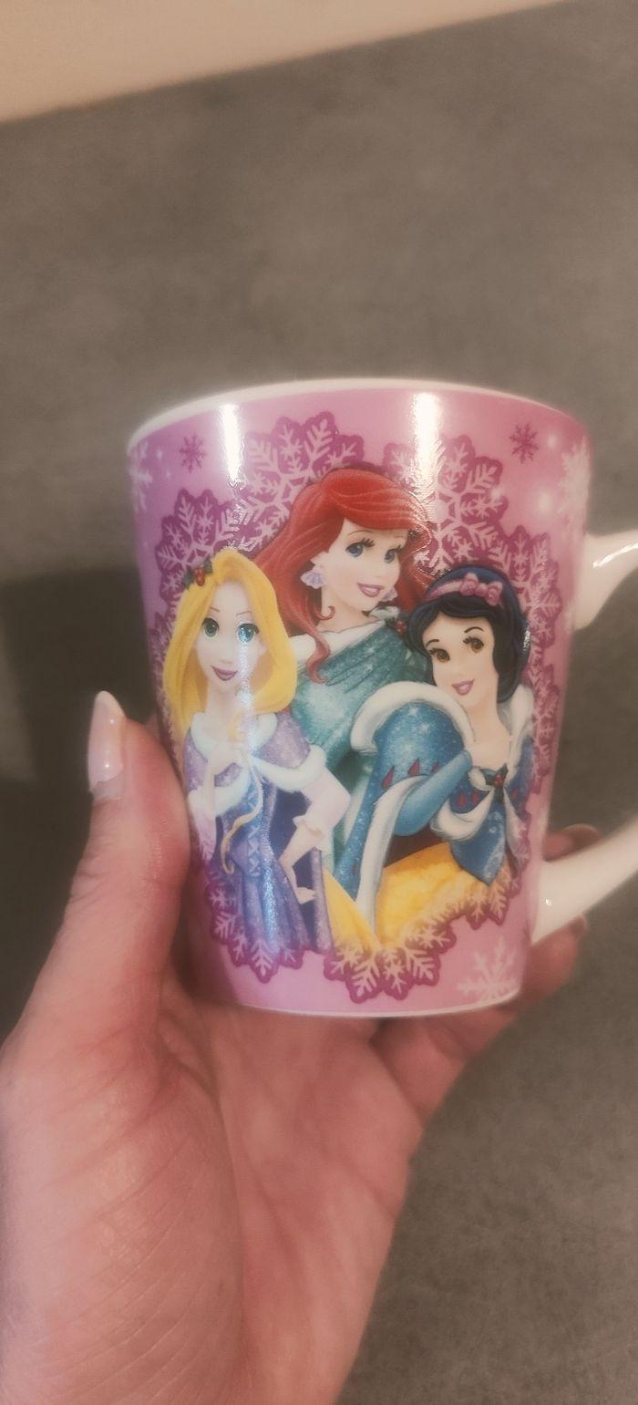 Tasse enfants princesse Disney - photo numéro 1