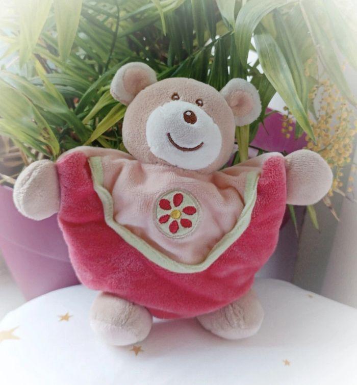 Peluche plush doudou Teddy Bear ours small ajena mou souple corail fleur flower rond - photo numéro 1