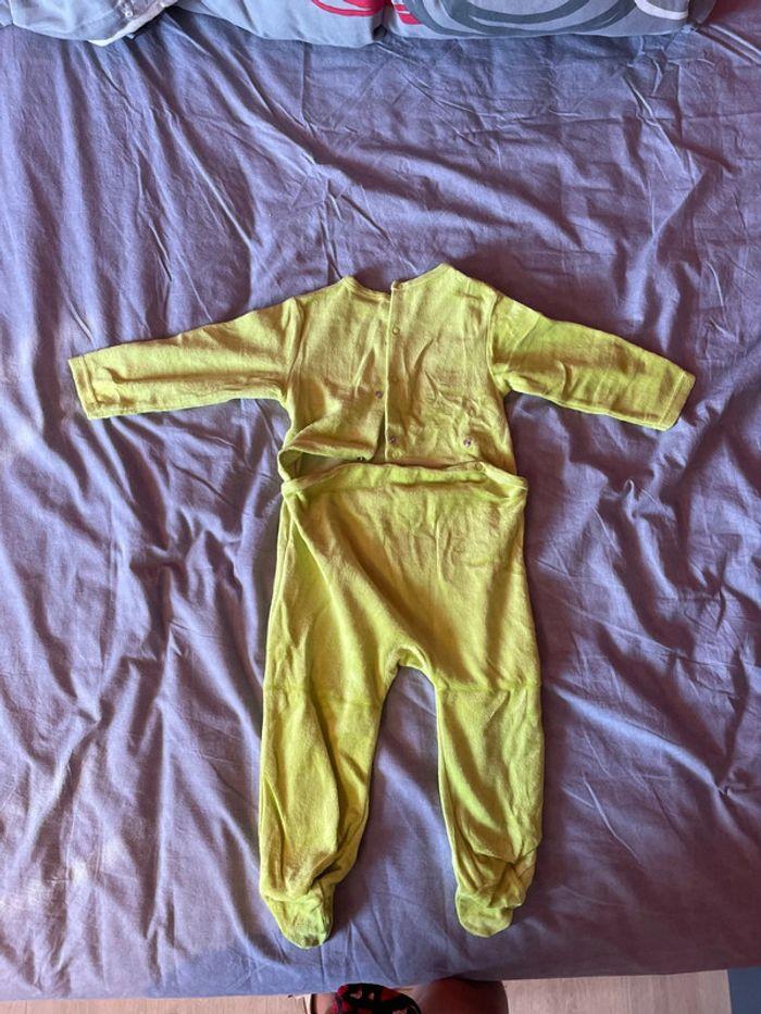 Lot 3 pyjamas velours 2 ans - photo numéro 10