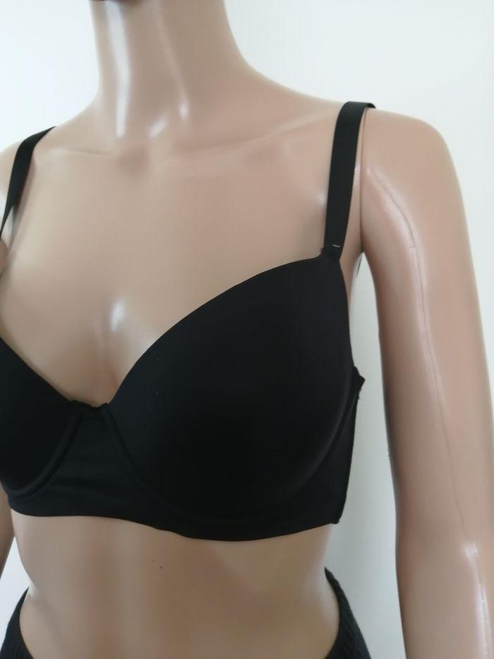 Soutien-gorge neuf 85D - photo numéro 3