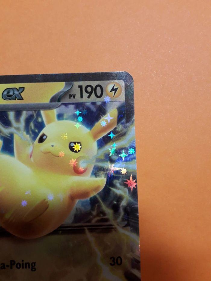 Carte Pokemon Pickachu EX 2023 - photo numéro 2