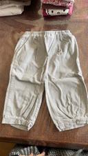 Pantalon velours léger bébé fille 9 mois - Bon état