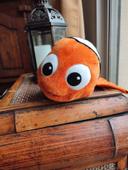 Nemo Disney poisson doudou peluche noir blanc orange