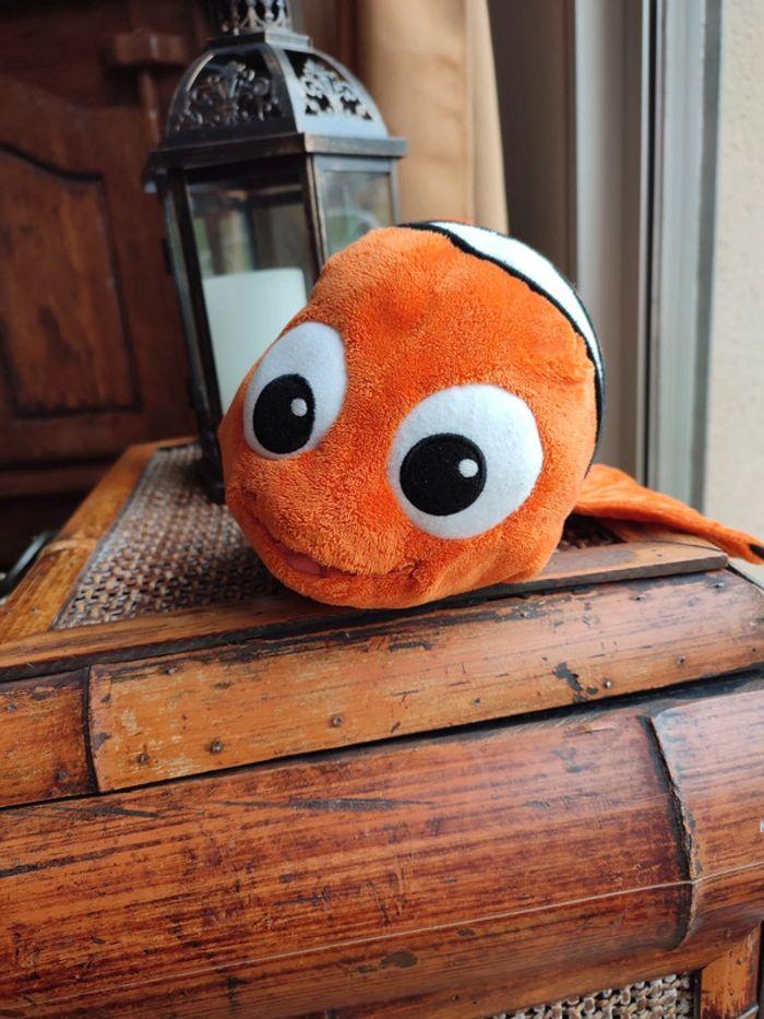 Nemo Disney poisson doudou peluche noir blanc orange - photo numéro 1