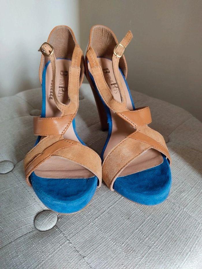 Sandales à talons en cuir • Taille 36 • Bata - photo numéro 5