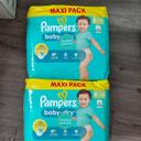 2 maxi couche pampers taille 06