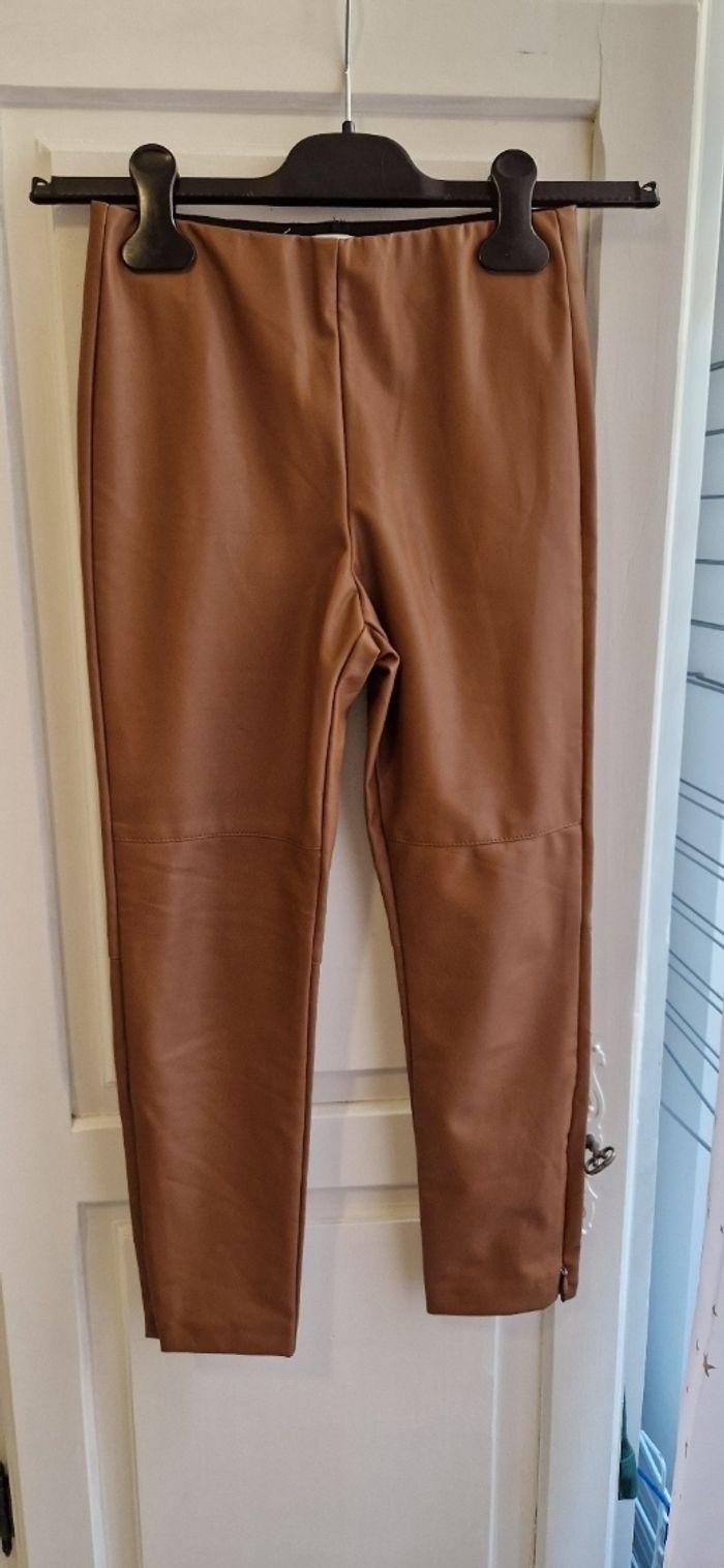 Pantalon similicuir taille 10 ans zara - photo numéro 1