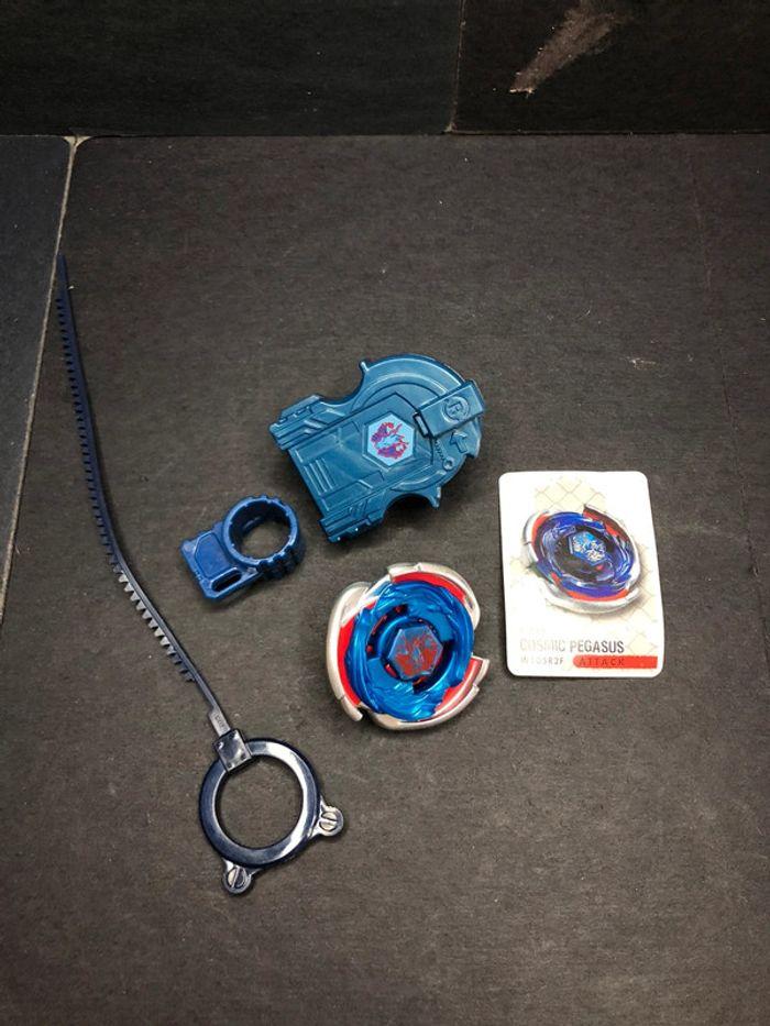 Toupie Beyblade Hasbro tomy métal fusion Cosmic pegasus - photo numéro 1