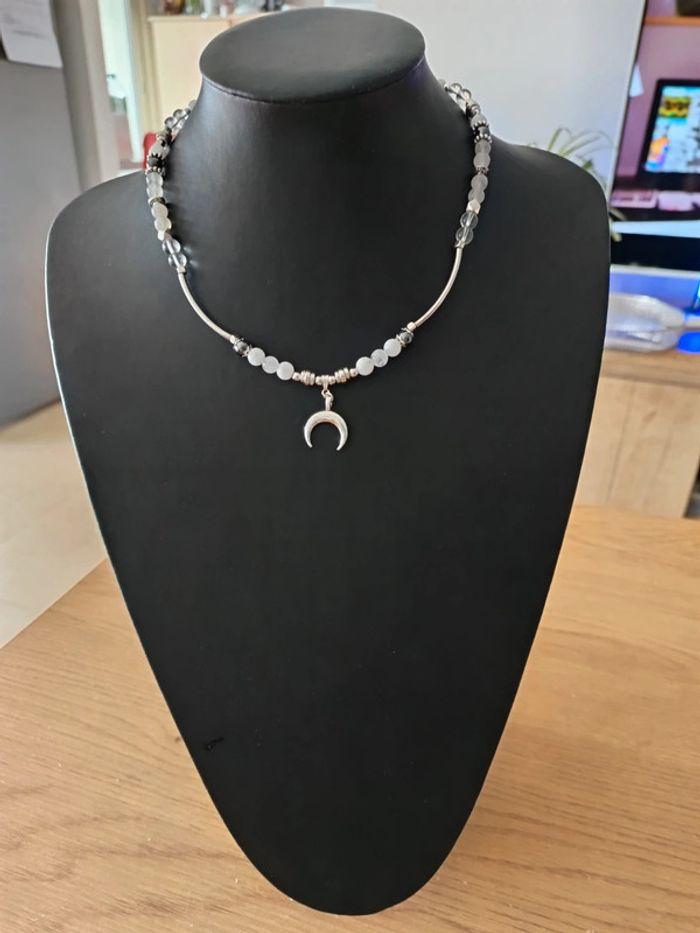 Collier de perles "reflet lunaire" - photo numéro 1