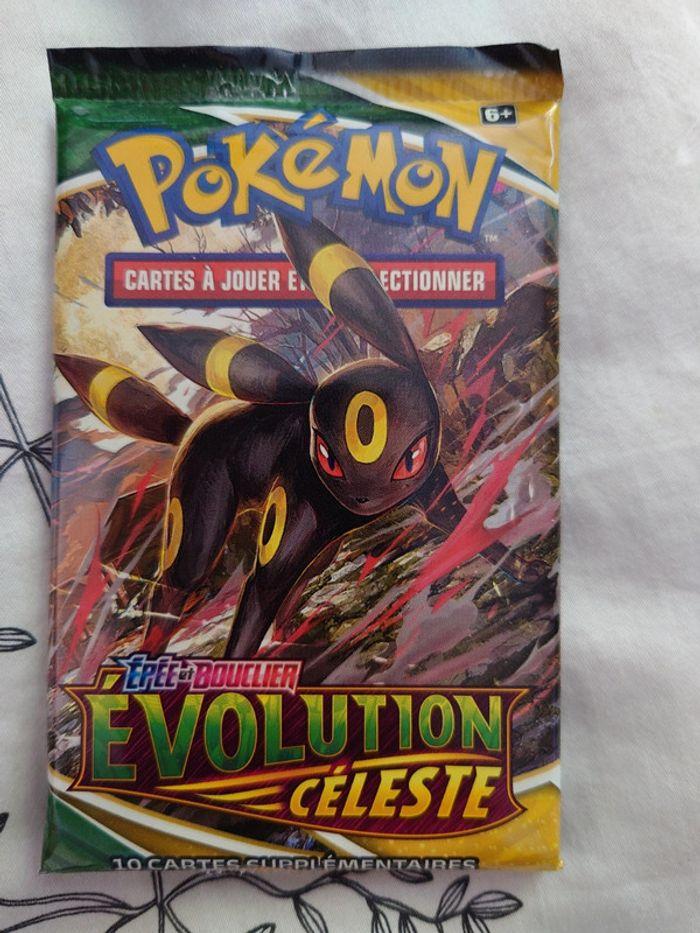 Booster Pokémon Évolution Céleste Neuf - photo numéro 1