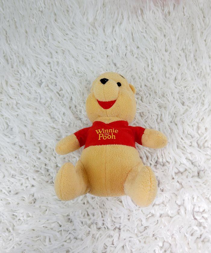 Lot de 3 peluches doudous Winny L ourson Winny the pooh marque Disney 🎅 - photo numéro 4