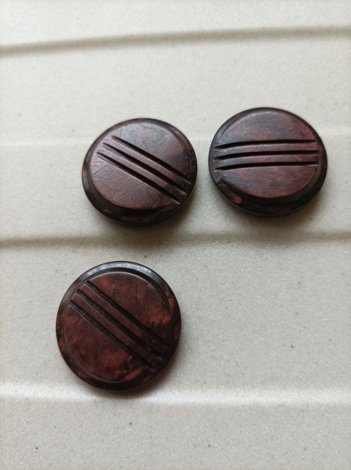 Lot de 3 boutons marron - Mercerie - photo numéro 1