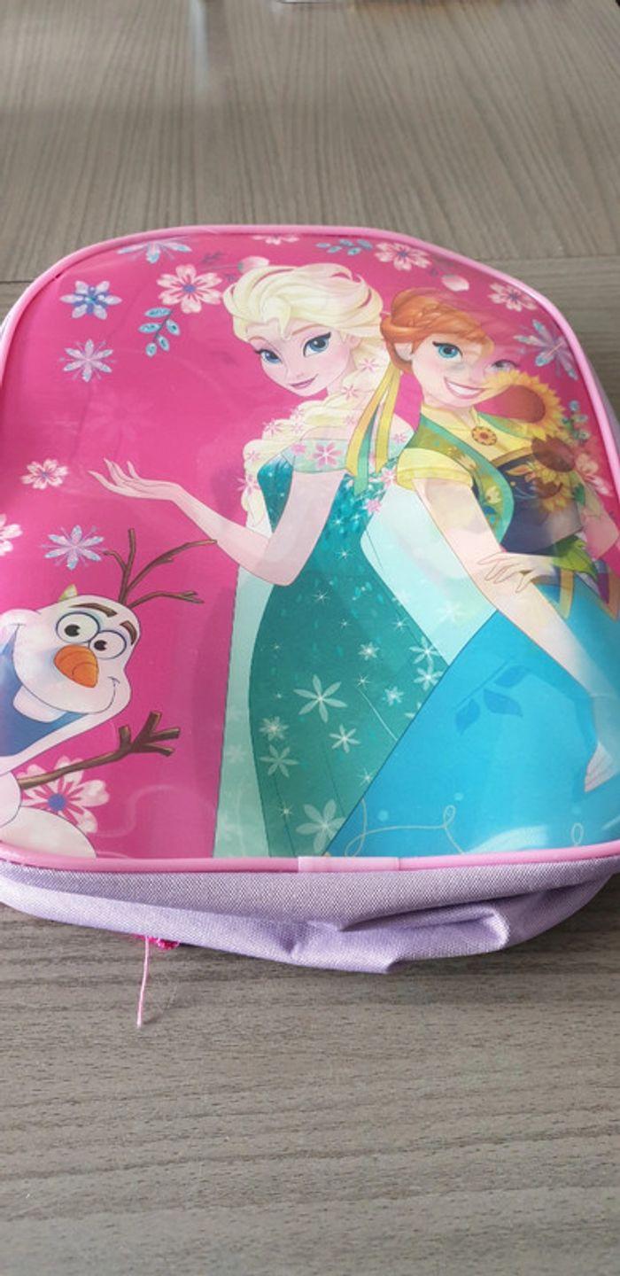 Sac à dos reine des neiges 3D - photo numéro 2