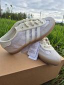 Adidas x Naked Tischtennis Copenhague