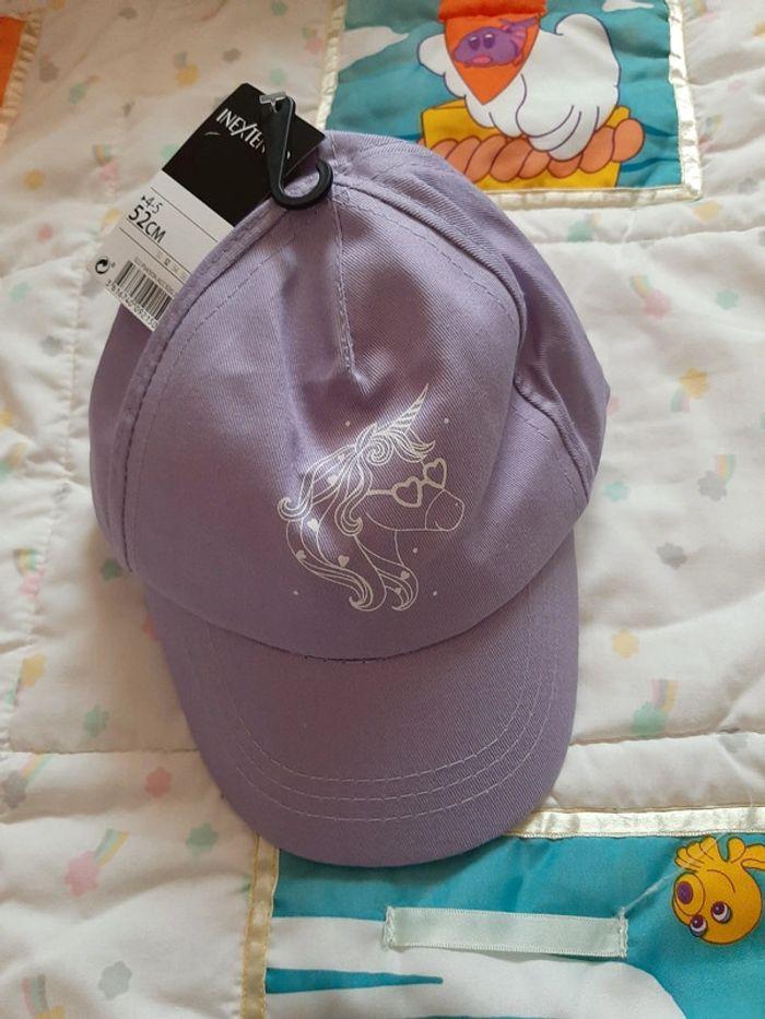 Casquette licorne in extenso neuf - photo numéro 1