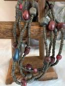 Collier multirang perles bois style africain tons marron et kaki