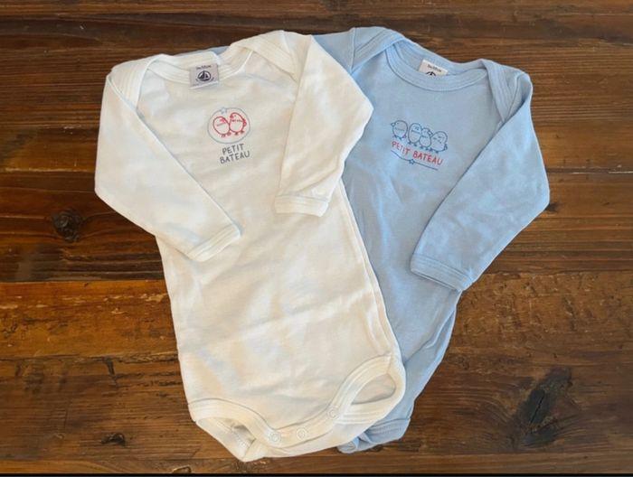 Lot bodies manches longues Petit Bateau - Taille 3M - photo numéro 2