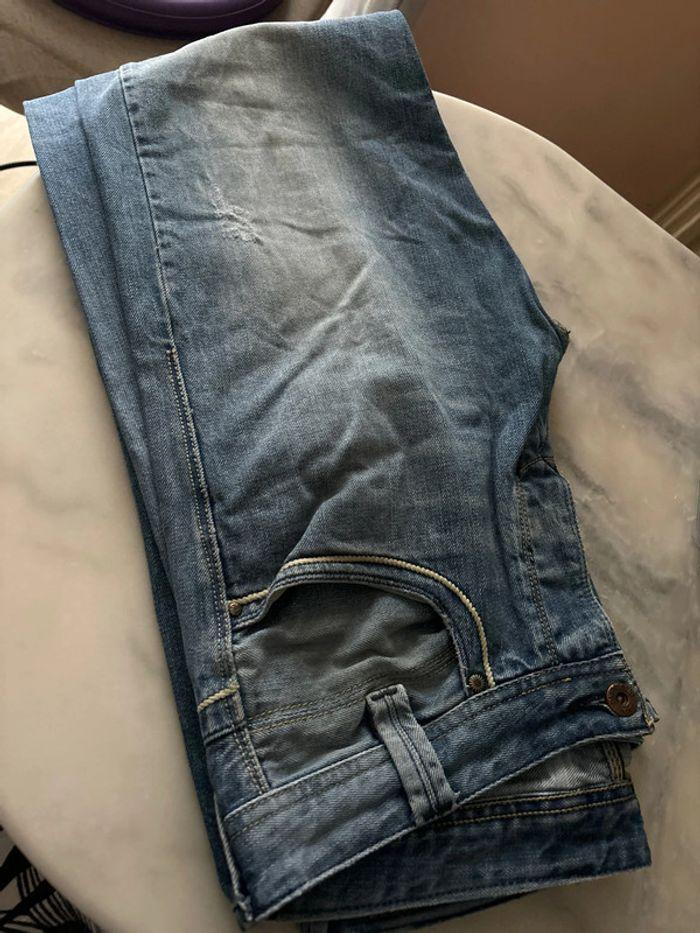 Jean diesel taille 33 - photo numéro 1