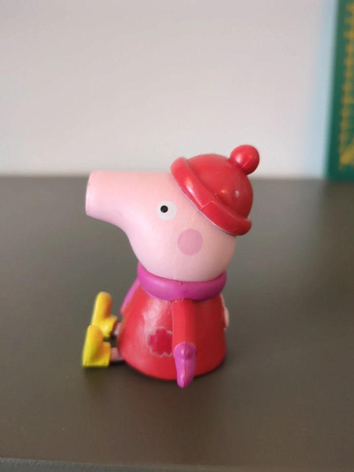 Figurine peppa pig - photo numéro 2