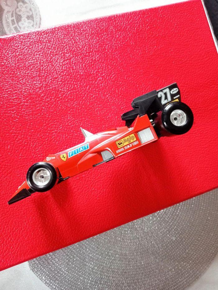 Figurine Ferrari 126 c4 - photo numéro 2