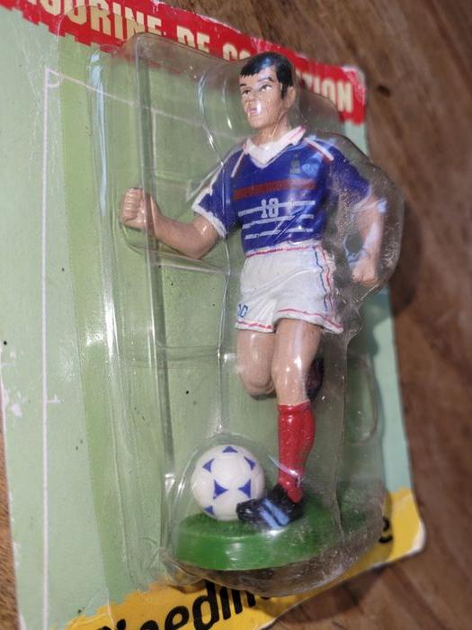 figurine Starlux Zinedine Zidane - neuf - vintage - photo numéro 2