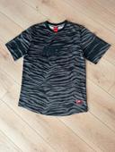 T-shirt Nike zèbre