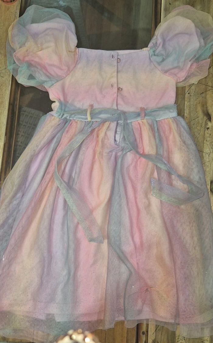 Robe avec voile fille 7- 8ans - photo numéro 3