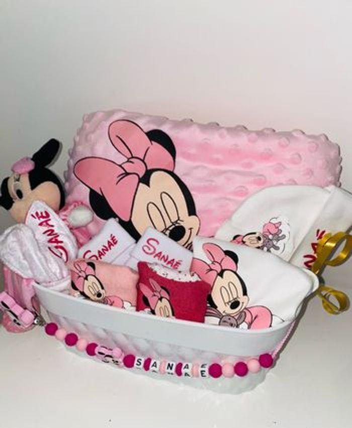 panier cadeau personnalisé  minnie - photo numéro 3