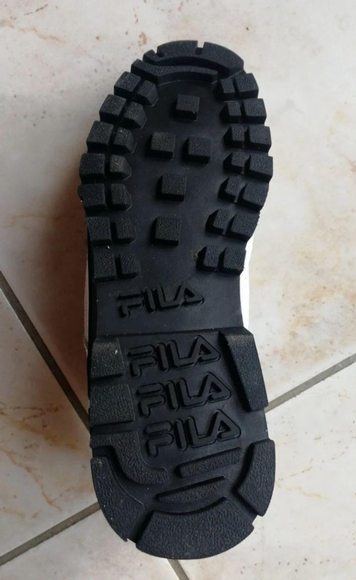 Baskets Fila taille 36 - photo numéro 6