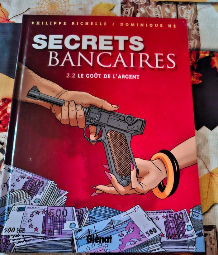 Livre  Bandes  dessinée secrets bancaires - photo numéro 1