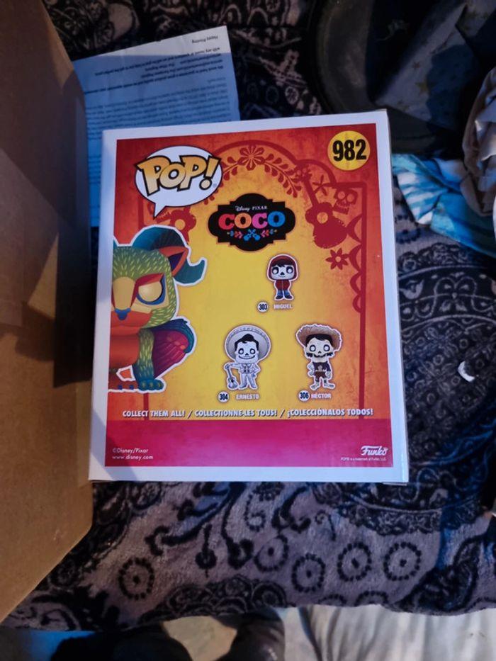 Funko Pop ! Pepita # 982 Gitd special edition - photo numéro 3