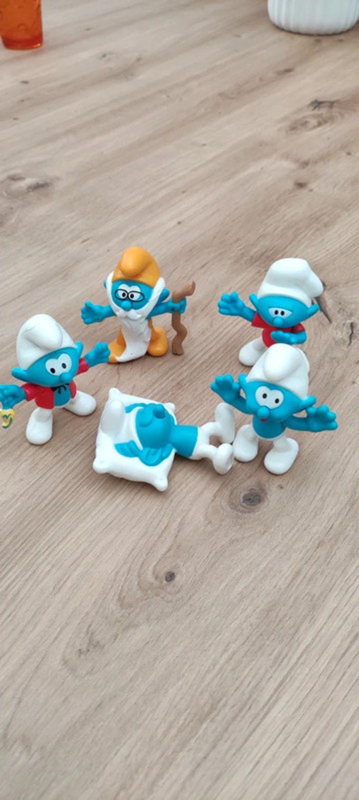 Lot de 5 figurines Schtroumpfs - photo numéro 1