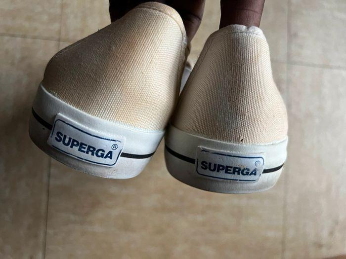 Superga bon état 41 avec ses imperfections - photo numéro 4