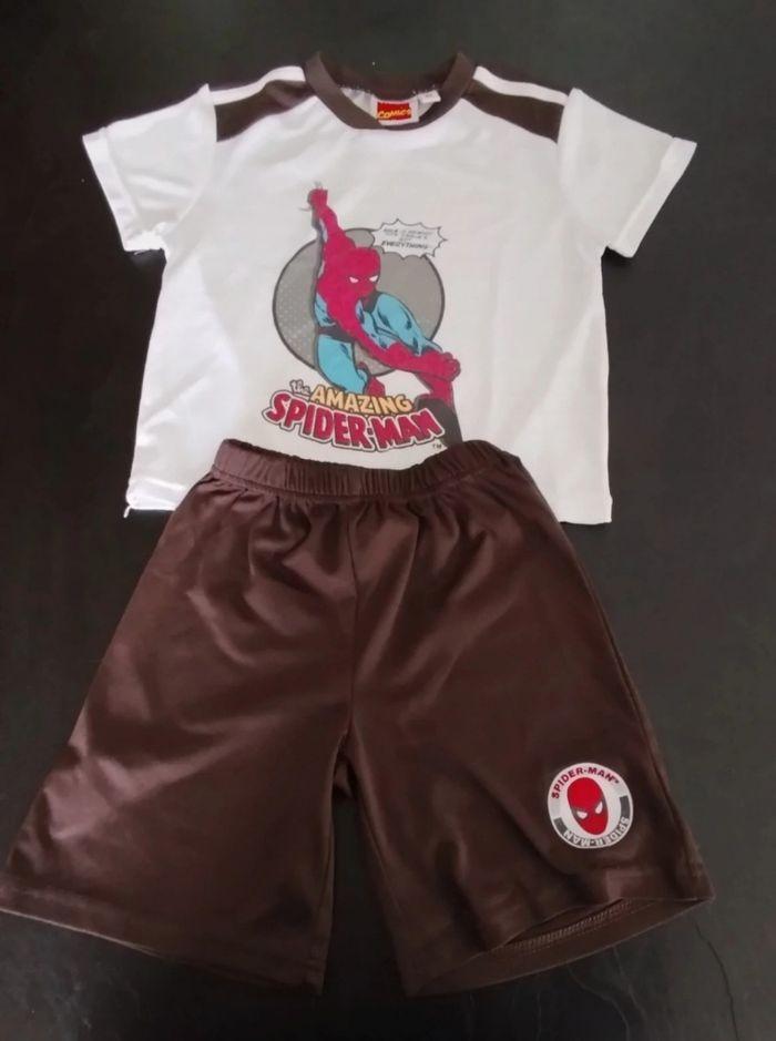 Ensemble de sport spiderman 4 ans - photo numéro 1