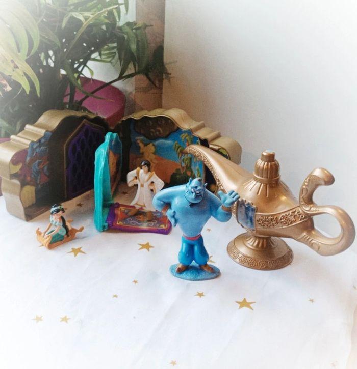 Aladin figurine Disney lampe playset mini génie princesse jasmine once time compact lamp boîte - photo numéro 1