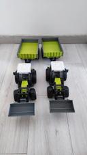 Lot de 2 tracteurs Claas + remorques Bruder