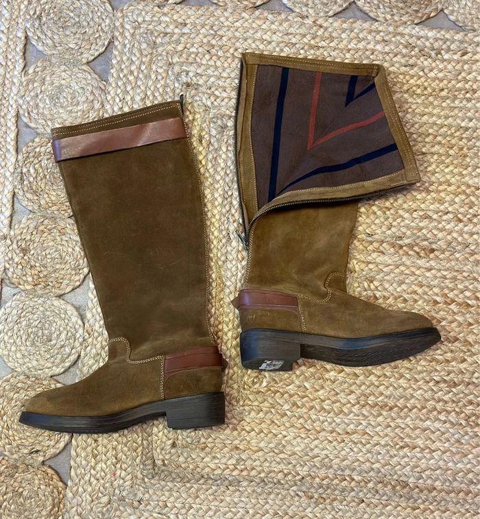 Bottes cavalières Napapijri en cuir daim marron neuves, taille 37 - photo numéro 5