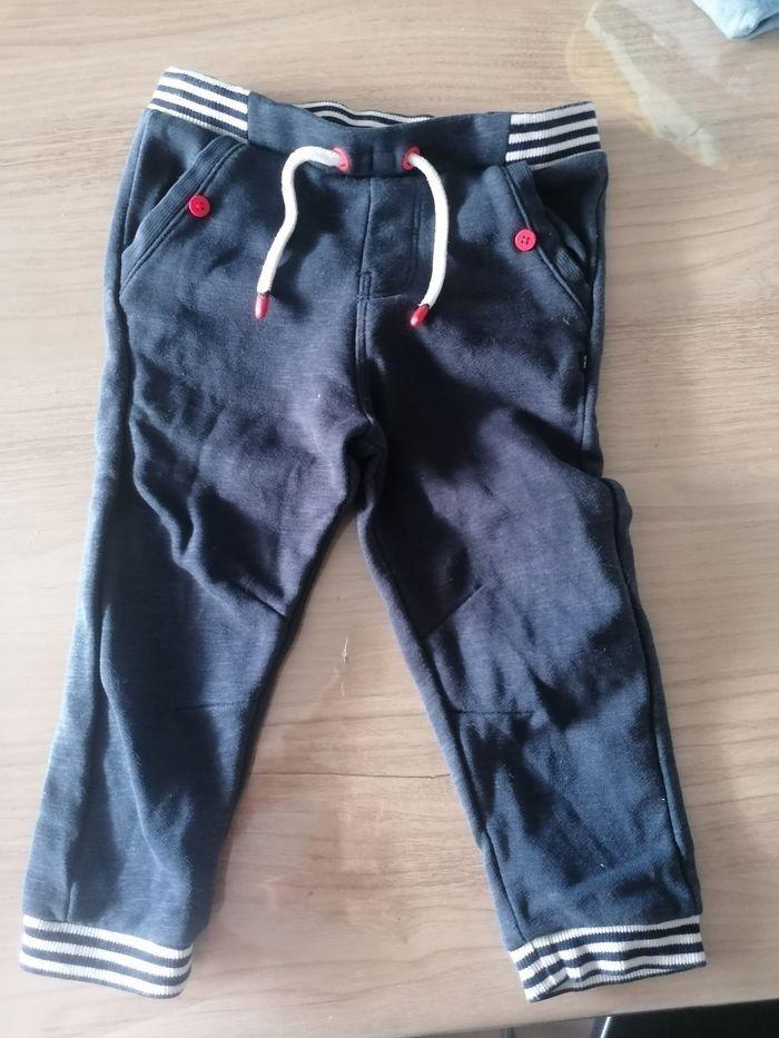 Pantalon bébé  23 mois