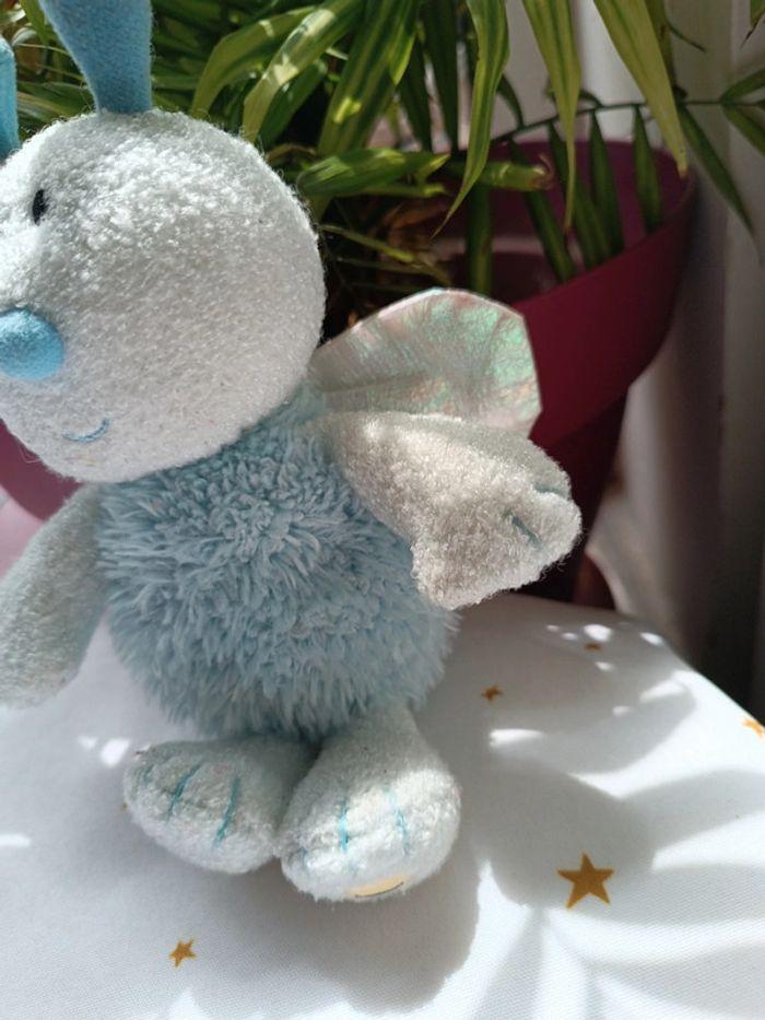 Luminou doudou peluche plush lumineux Glow phosphorescent ailes bleu blue abeille papillon Butterfly - photo numéro 5