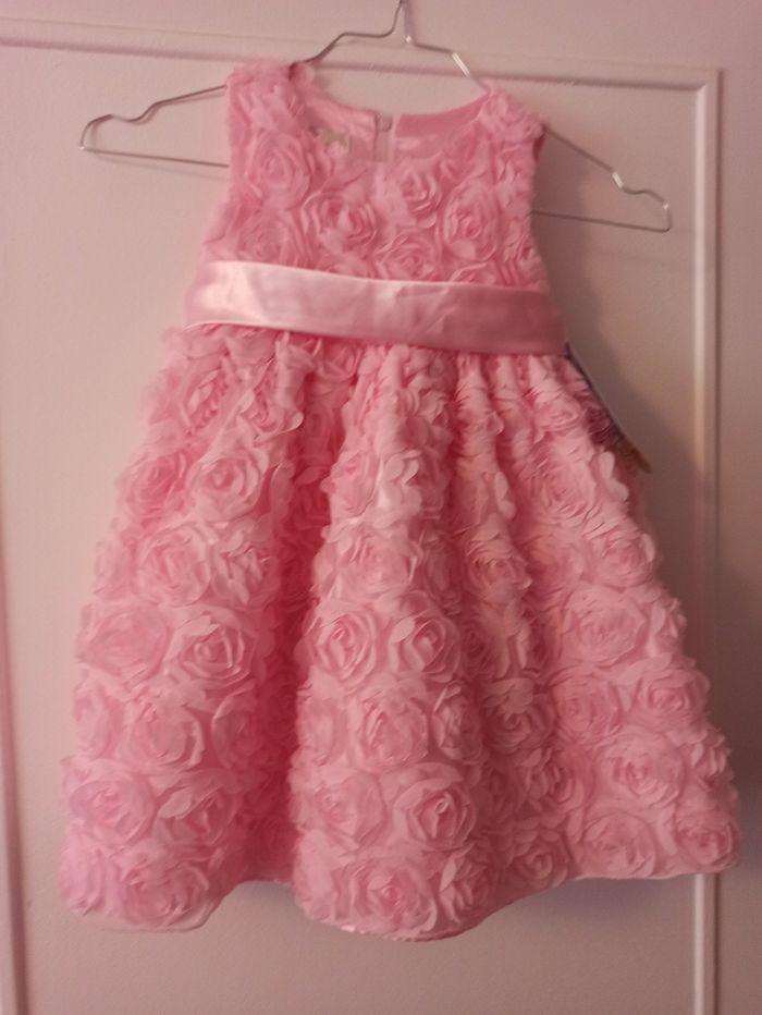 Robe de cérémonie rose bonbon - photo numéro 1