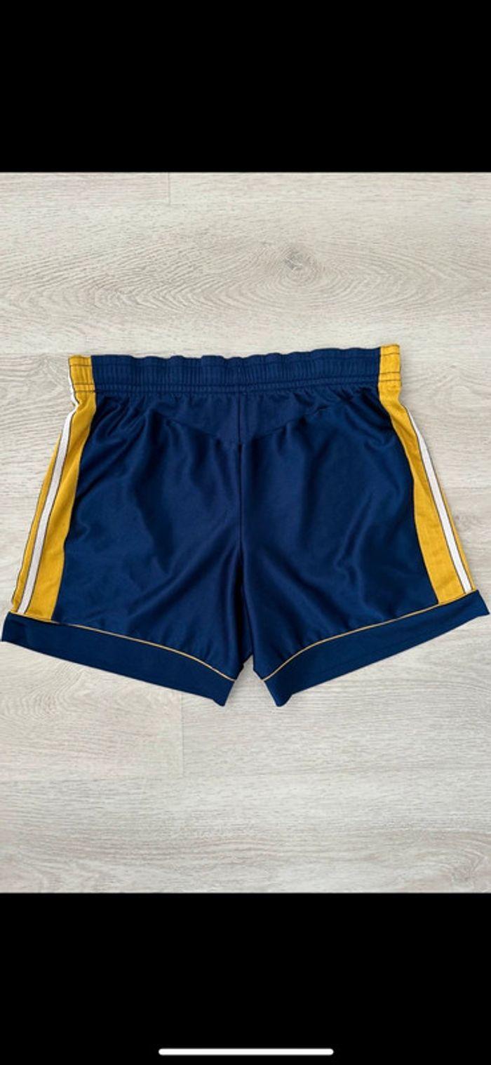 Short Adidas OM - photo numéro 2