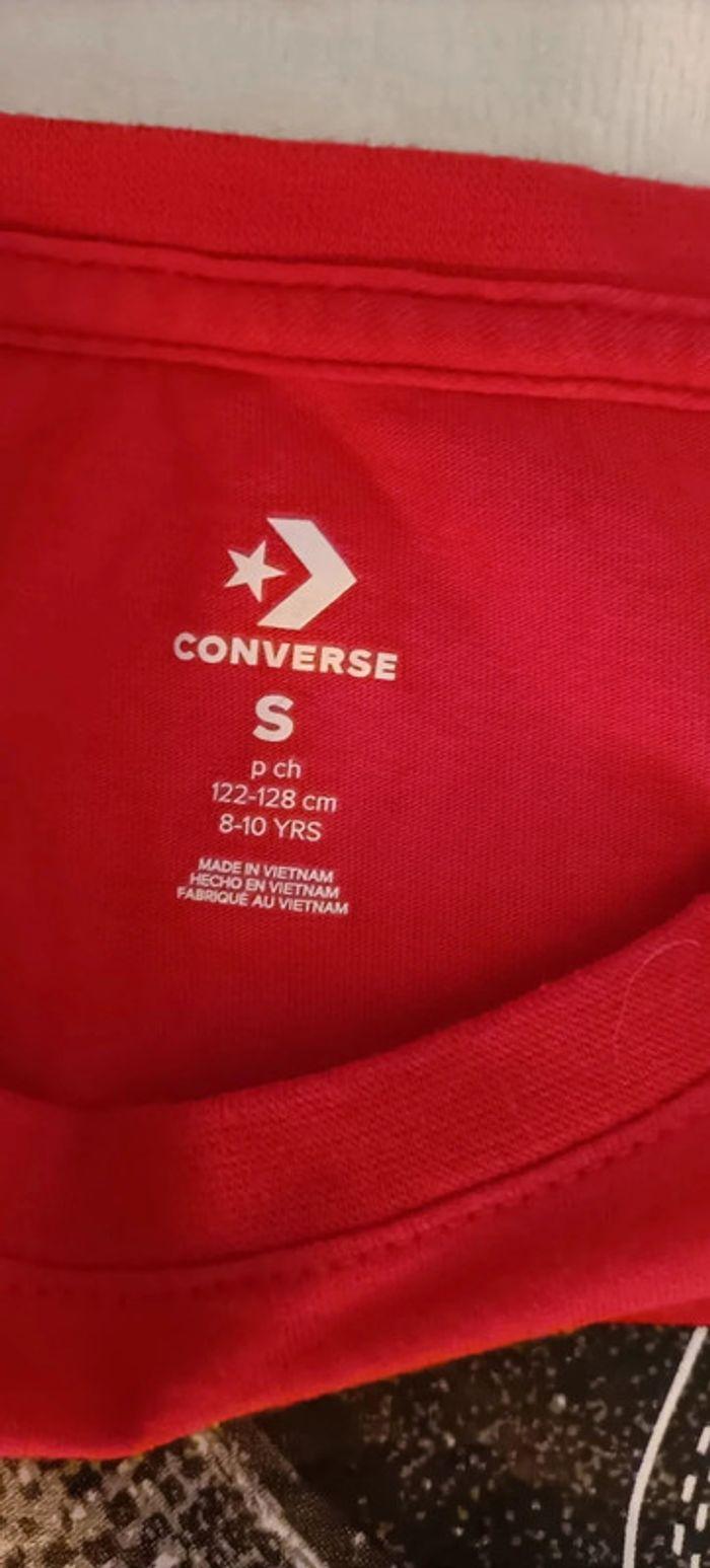 T-shirt converse 8/10 ans - photo numéro 3