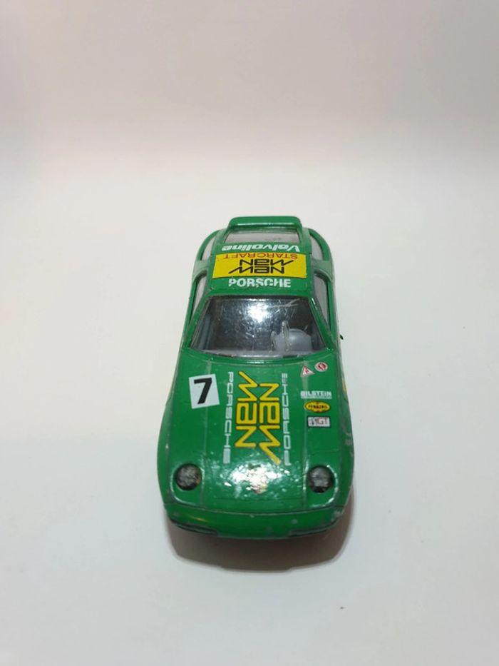 Burago Porsche 928 S4, Verte, 1/43, Made in Italy - photo numéro 2