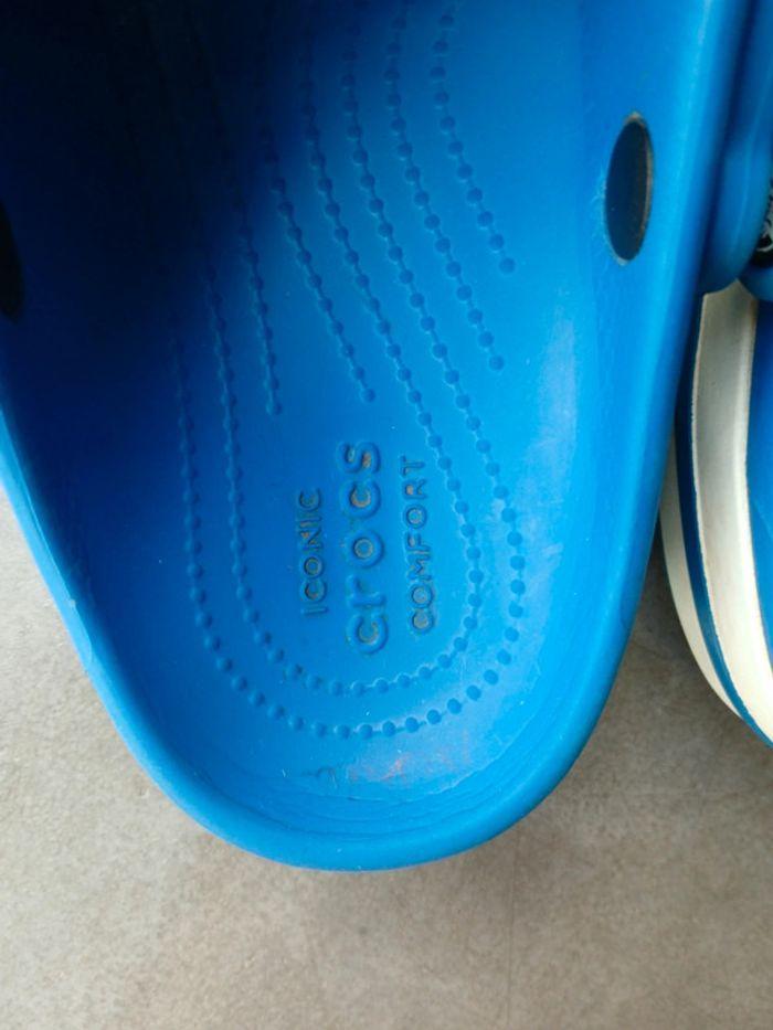 Crocs taille 38 / 39 - photo numéro 4