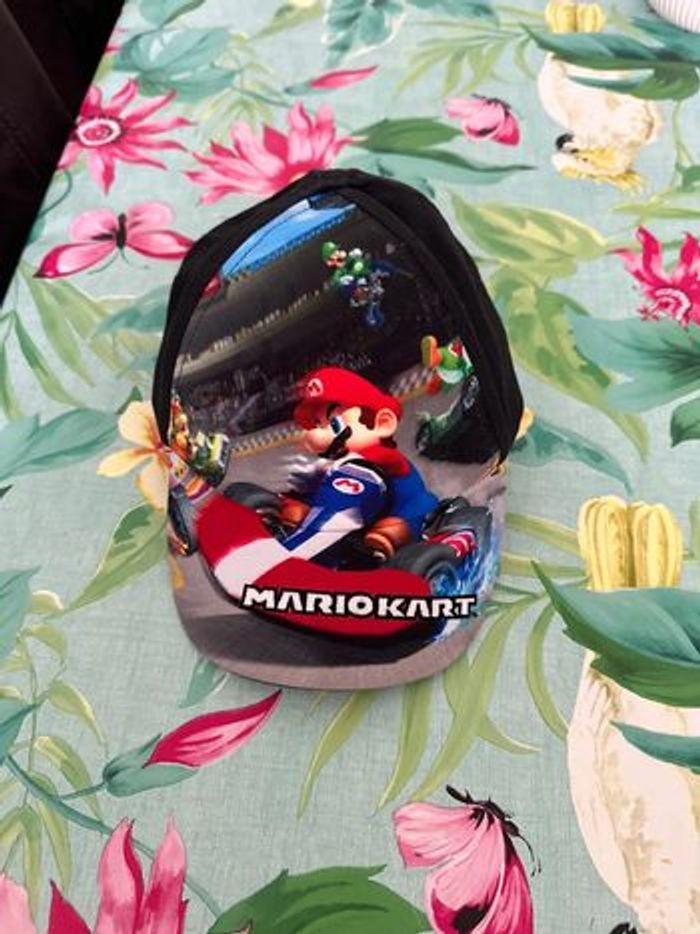 Casquette mariokart taille 54 - photo numéro 1