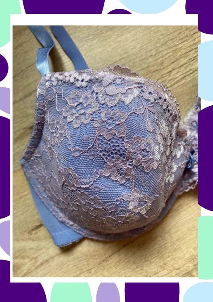 Soutien gorge rembourré 95D violet - photo numéro 2