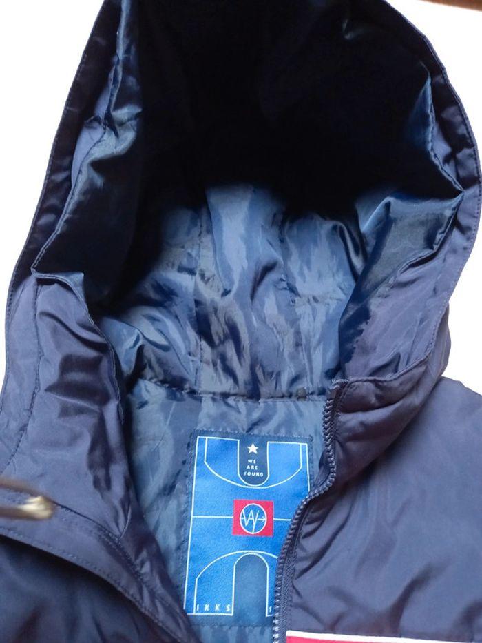 Blouson à capuche en très bon état - photo numéro 8