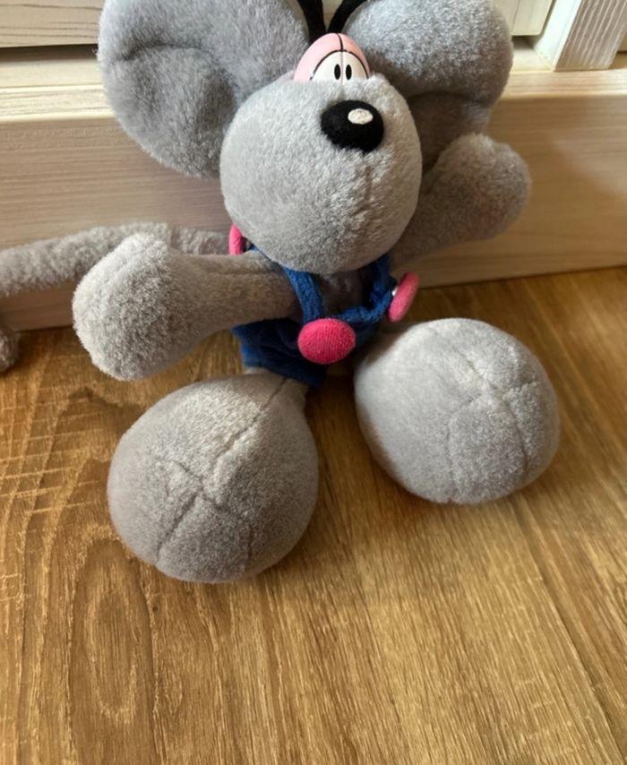 Peluche Diddl grise avec salopette, très bon état - photo numéro 2