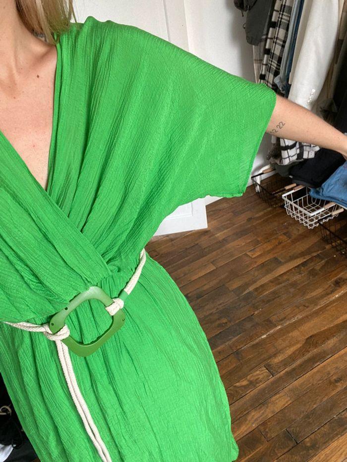 Robe longue verte avec ceinture - photo numéro 5