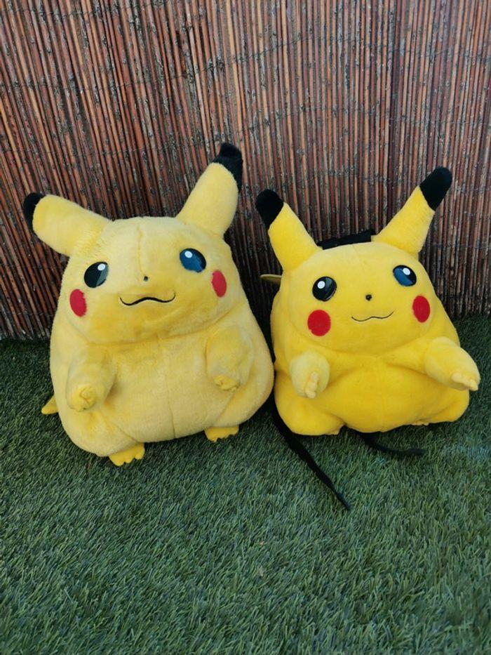 Lot peluches pikachu vintage - photo numéro 1